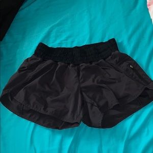 high waisted lulu lemon tracker shorts